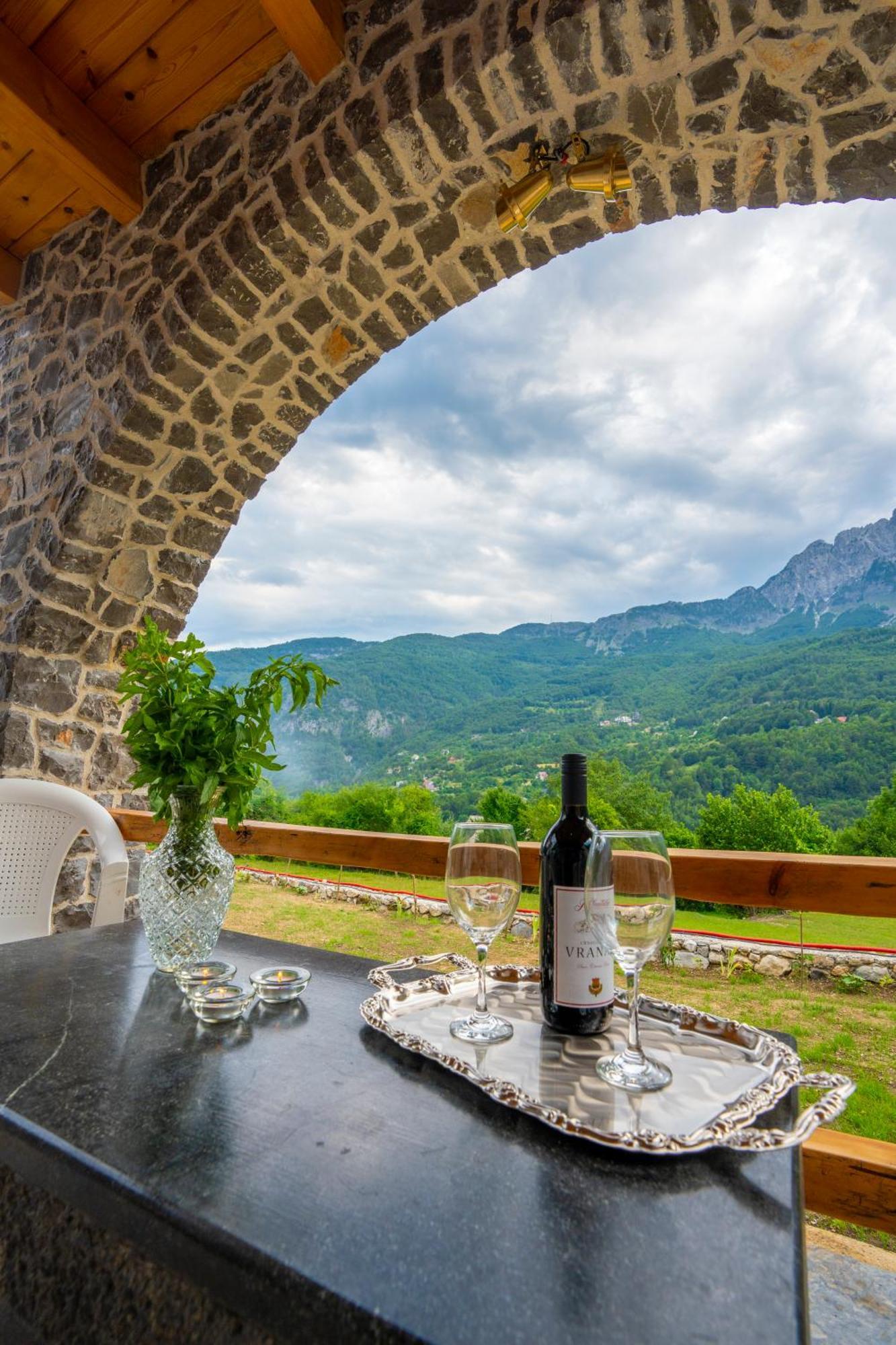 Villa Prelatheth Exterior foto
