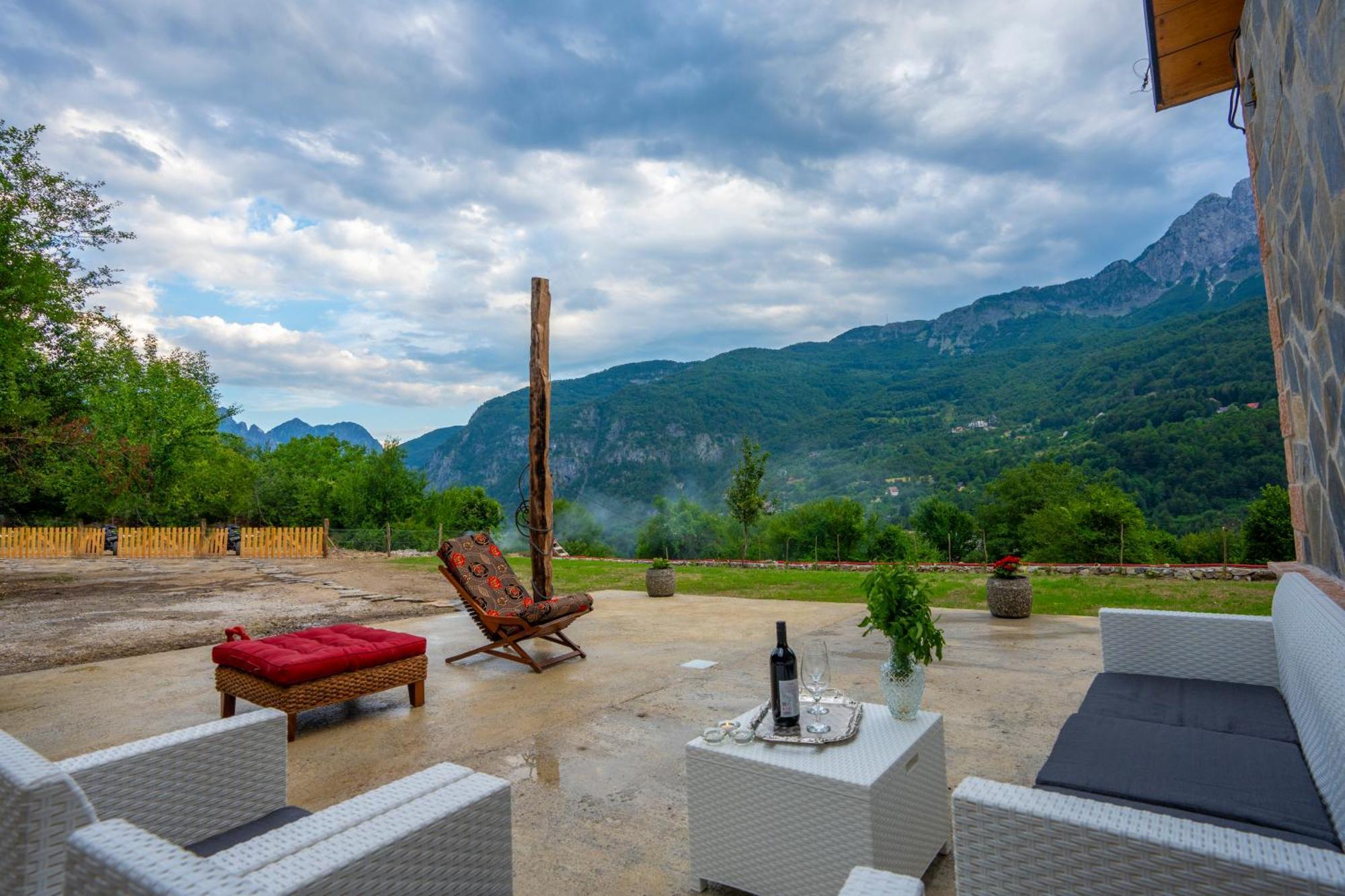 Villa Prelatheth Exterior foto